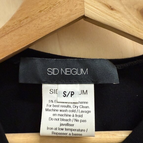 Sid Neigum Black Slash and Gathered top - Picture 4 of 6
